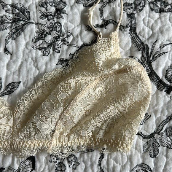 Free people lace bralette - Picture 3 of 5